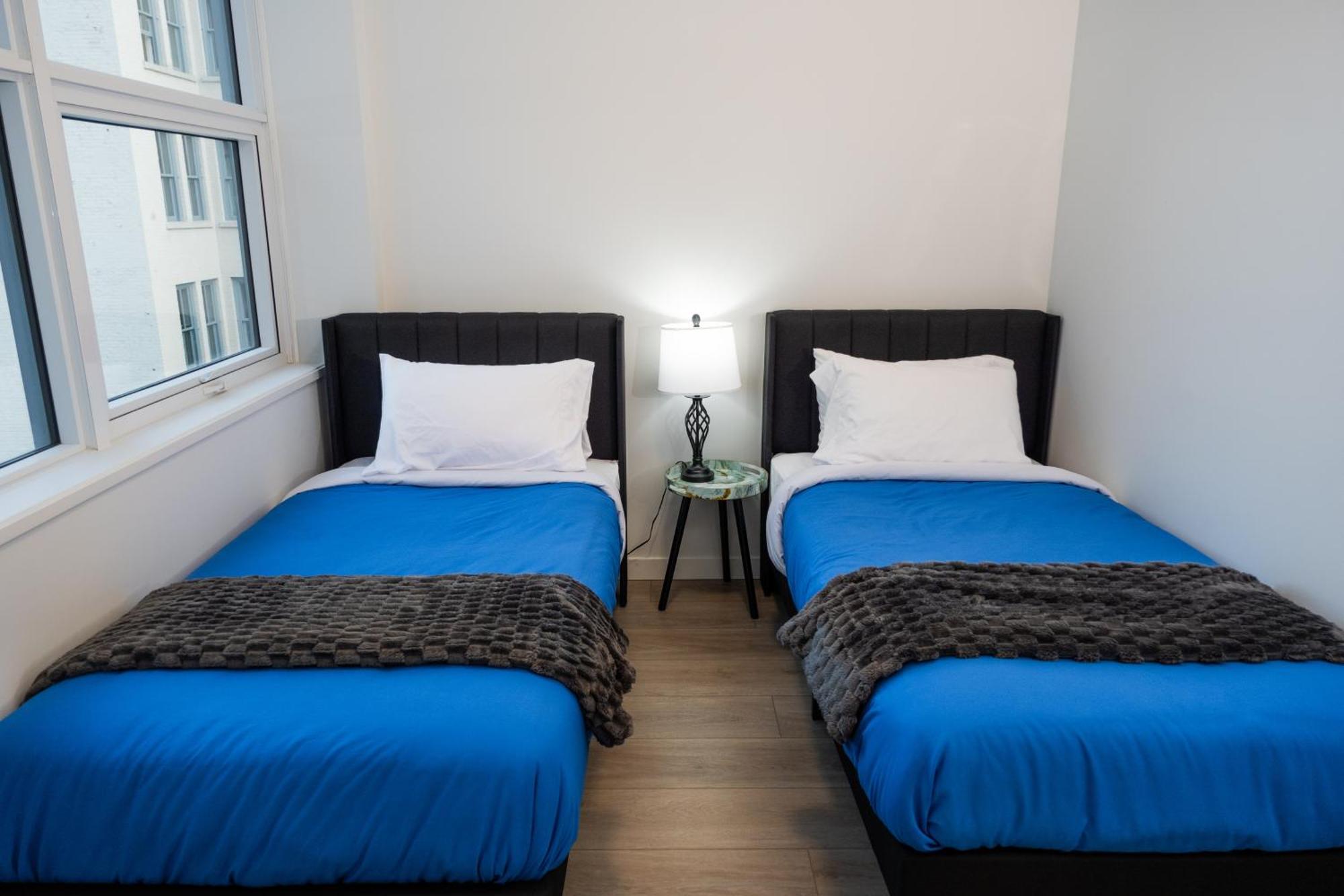 Downtown Center Silverstone Tower I And II Long-Term Booking Only Your Second Home In וונקובר מראה חיצוני תמונה