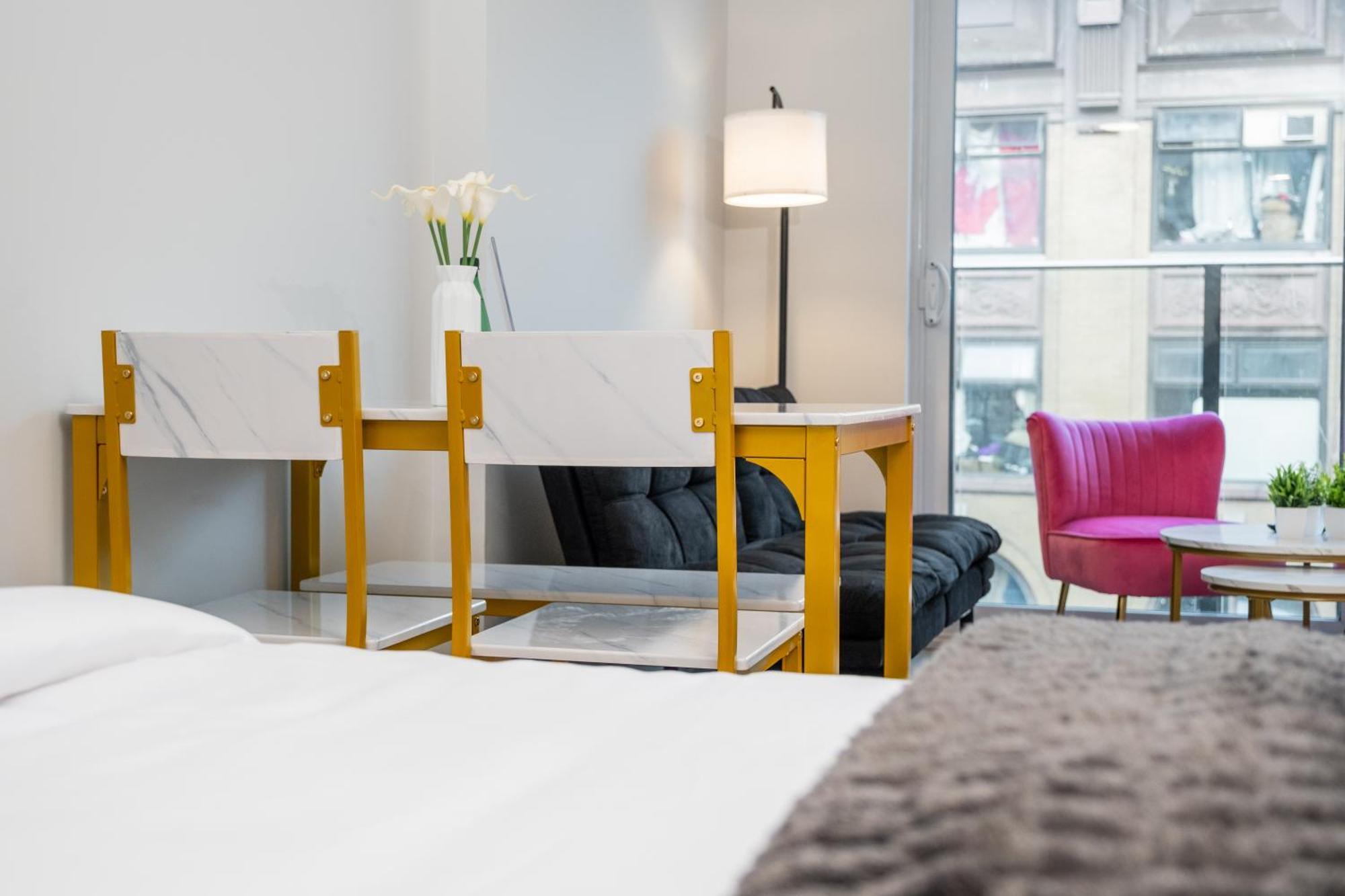 Downtown Center Silverstone Tower I And II Long-Term Booking Only Your Second Home In וונקובר מראה חיצוני תמונה